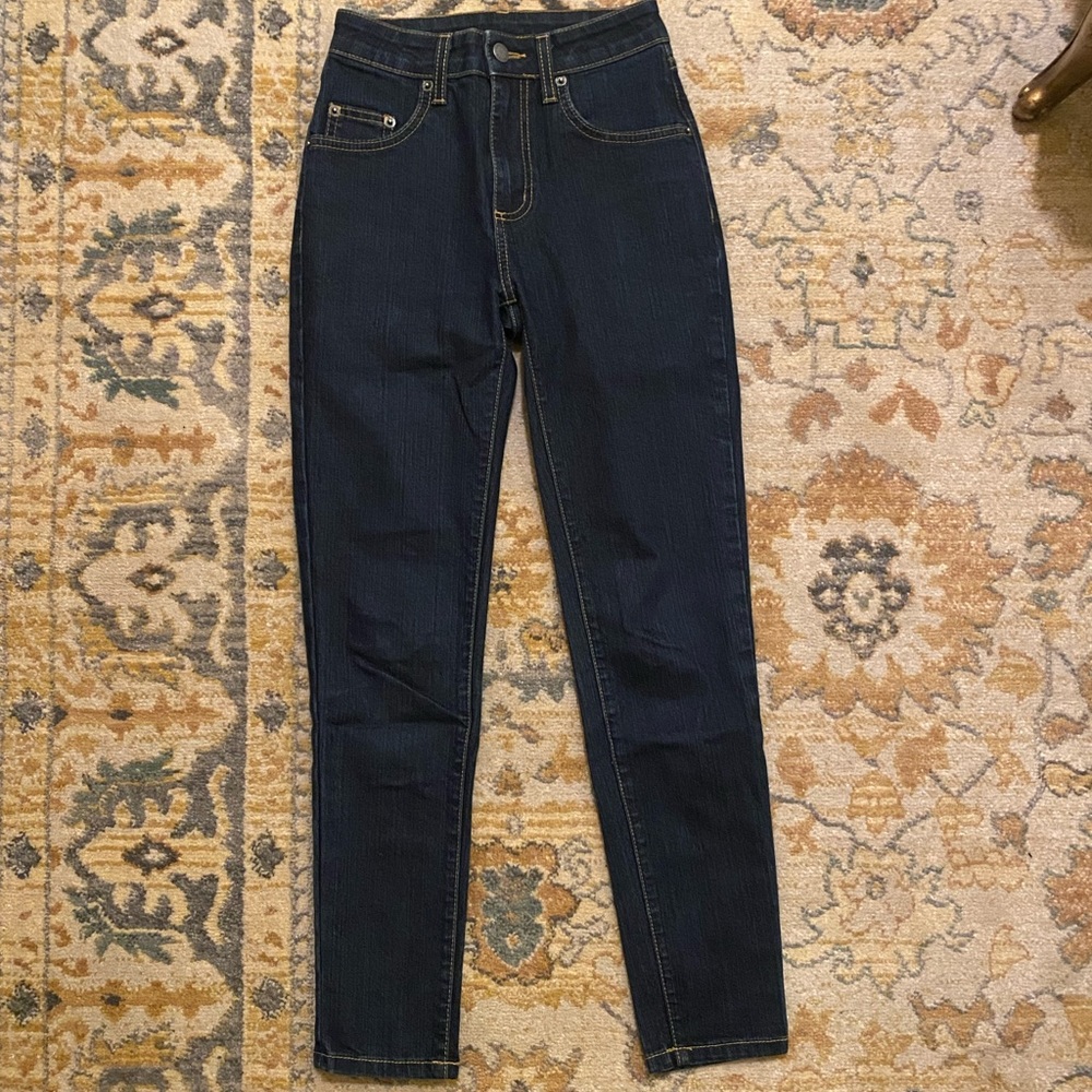 Dark Wash High Rise Skinny Jeans Women’s size 23 fits XXS or XS